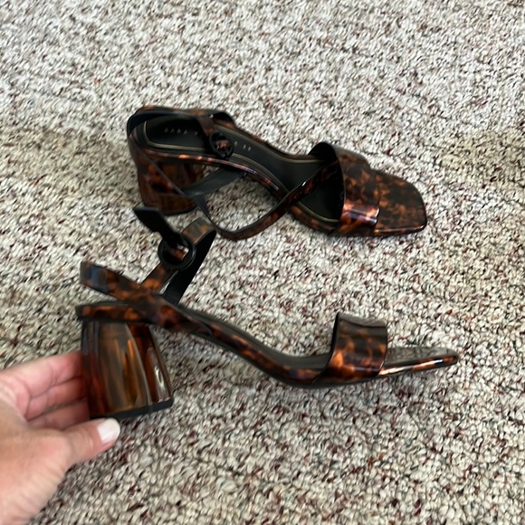 Zara sandal heel